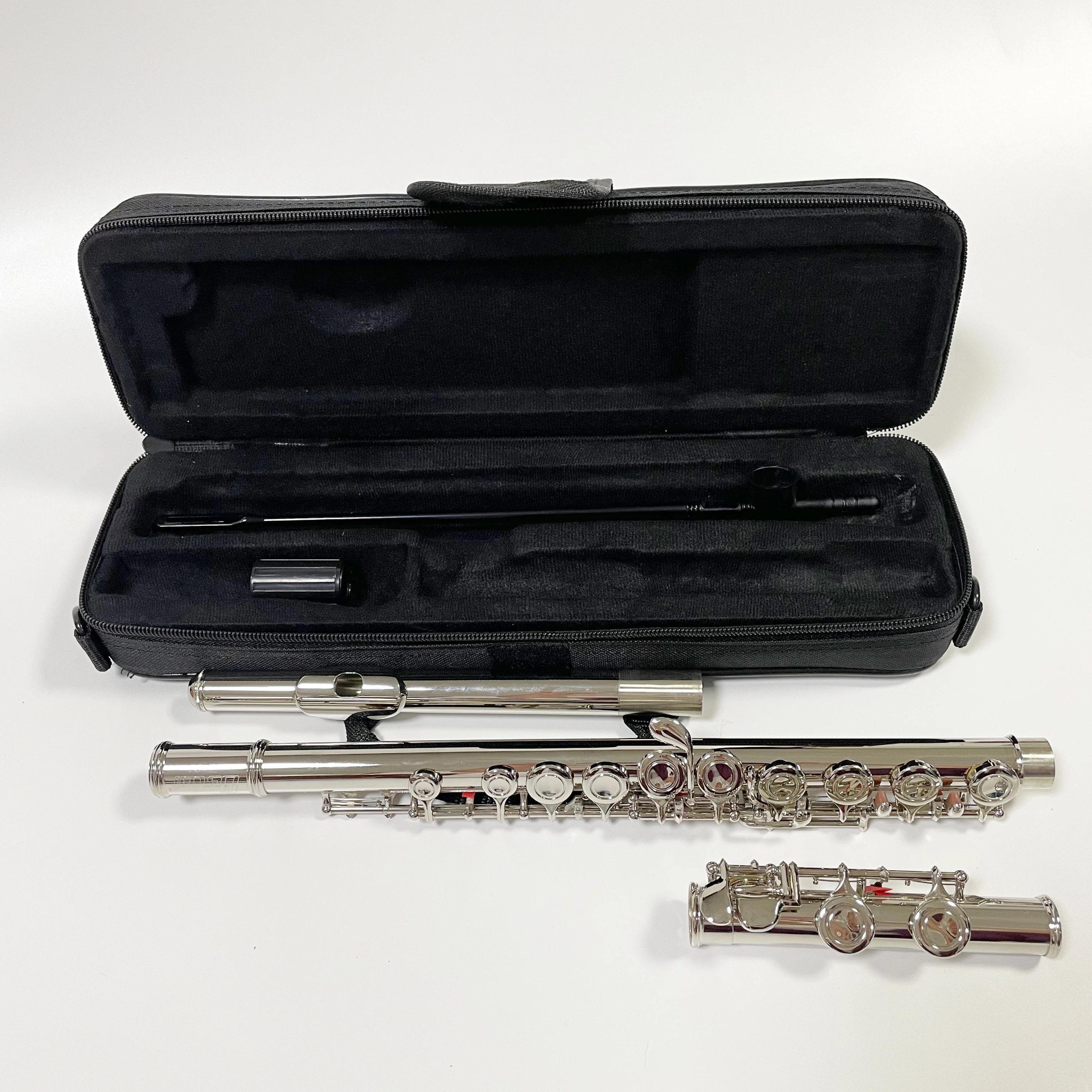 Nickle Plated 16 Key Closed Hole Cheap Cupronickel Concert Flute with E Mechanism