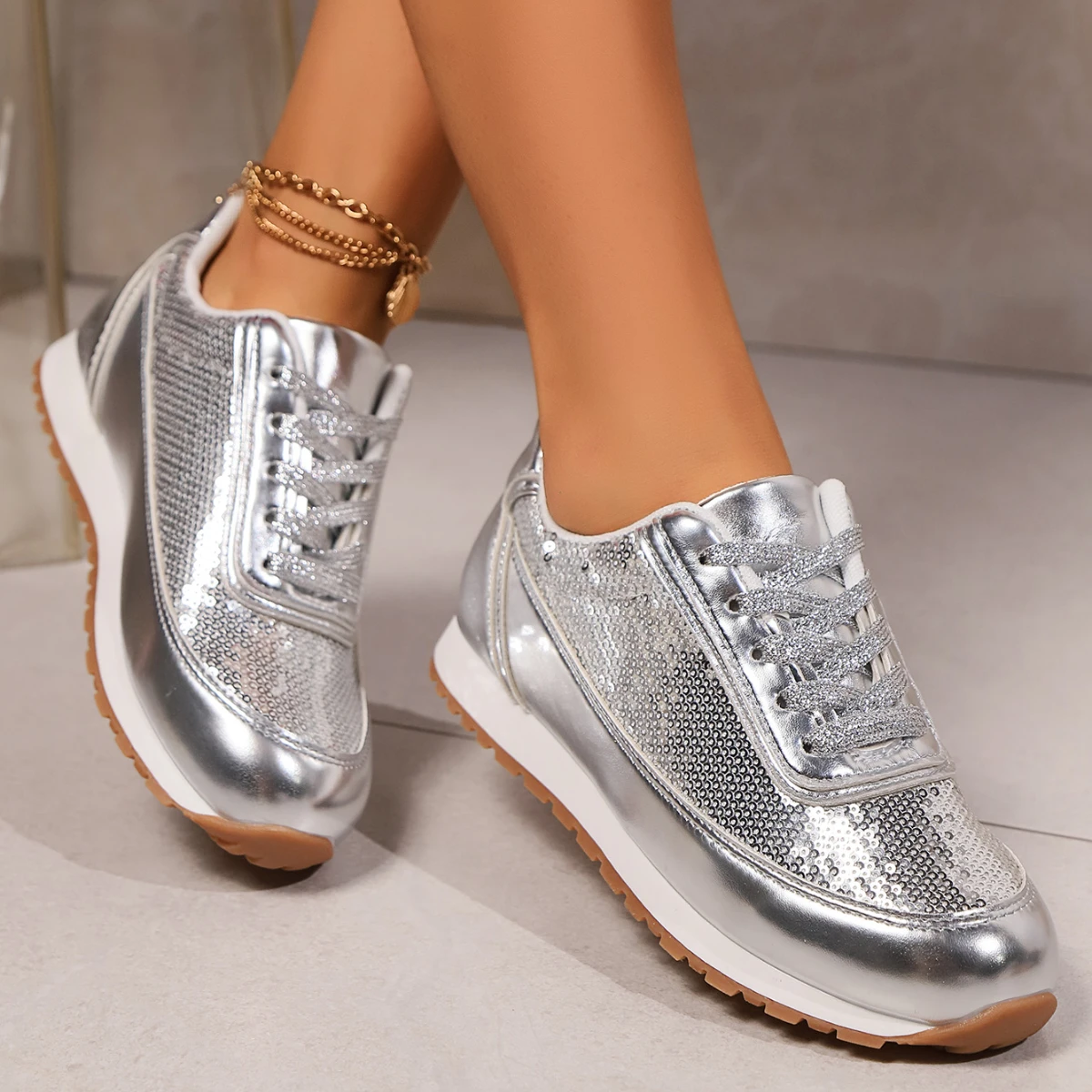 Women Running Sport Shoes Silver Shiny Girls Athletic Walking Sneakers Comfortable Lace-up Female Jogging Shoes Plus Size 43