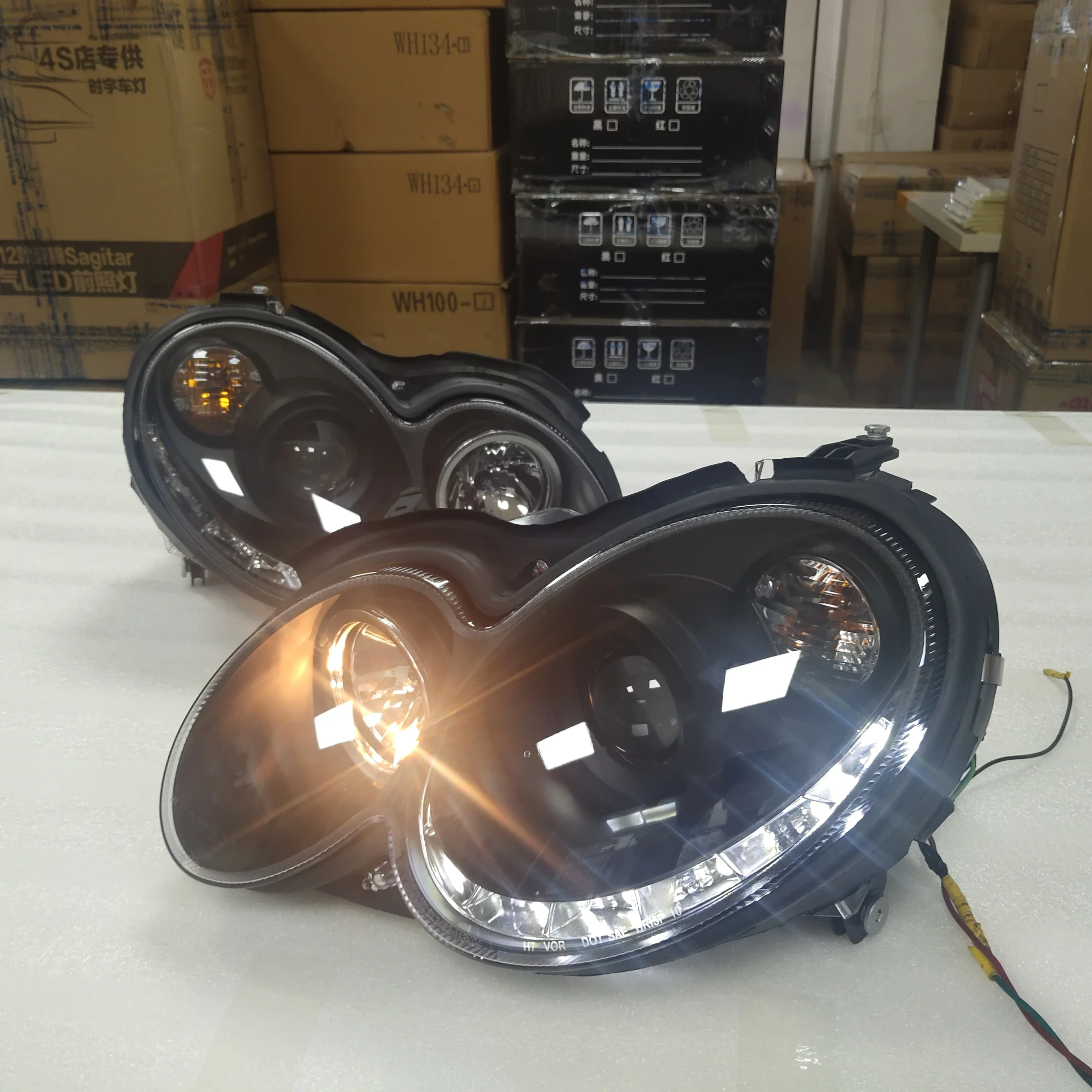 CLK W209 LED Head Light Non Angel Eyes 2004-2009 SN Black Housing For Mercedes-Benz