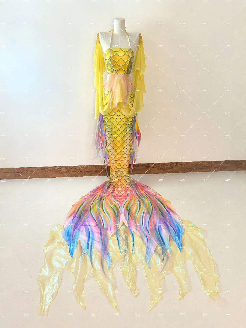 

Tailored National Style Oceanarium Mermaid Swimsuit Shooting High-Definition Mermaid Floating Veil Fish Tail Diving Free Diving