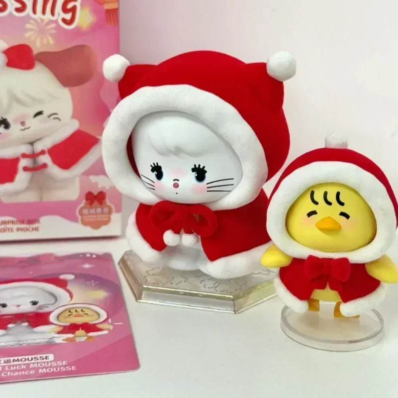 Miniso-Figuras Genuine Mikko Crescent Blessing Series, Caixa cega, Modelo Colecionável, Enfeites, Brinquedos infantis, Desktop