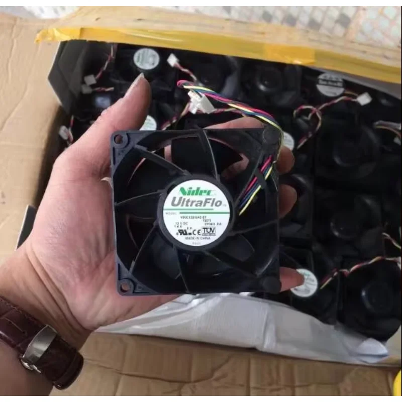 Nidec V80E12BGA5-57 T071 DC 12V 1.4A 80x80x38mm 4-Wire Server Cooling Fan