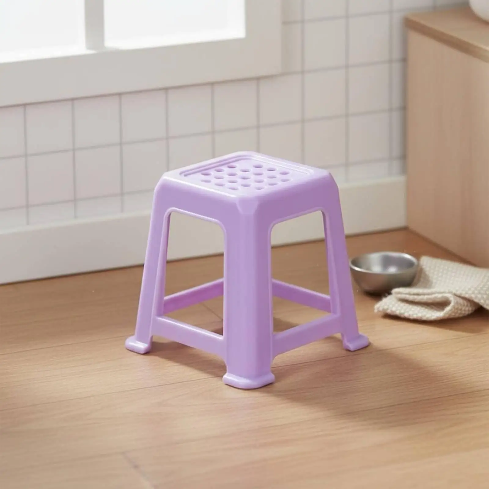 1:12 Scale Dollhouse Stool Realistic Design for Hobbyists, Kids, Kitchen, Model Scene, Playhouse
