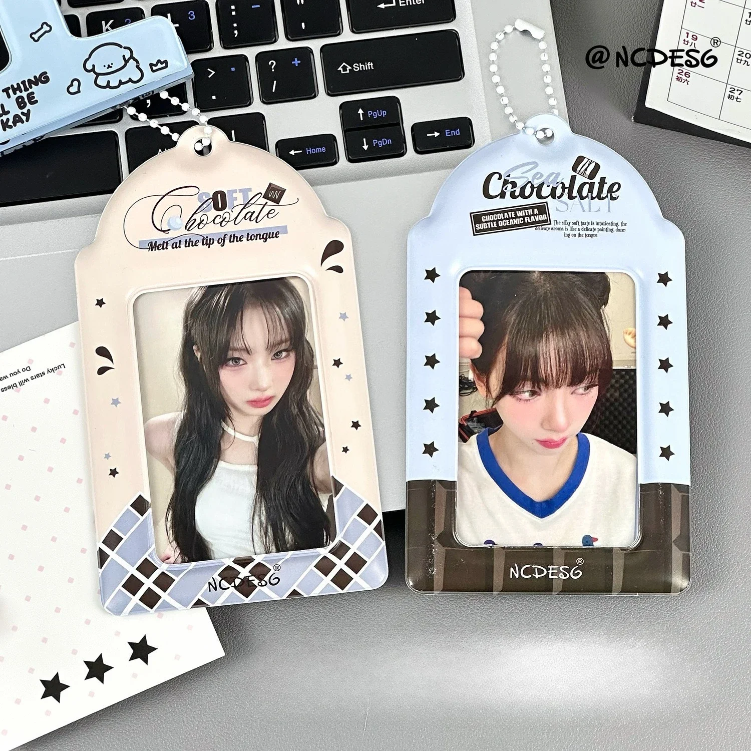2Pcs PVC 3 Inch Photocard Holder Kpop Photo Protector Card Case Display Pendant