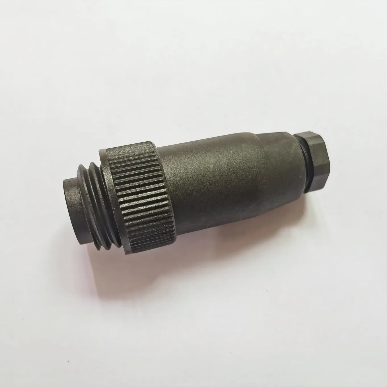 Original new 100% S.693 waterproof connector for painting aviation plug and socket 7-core