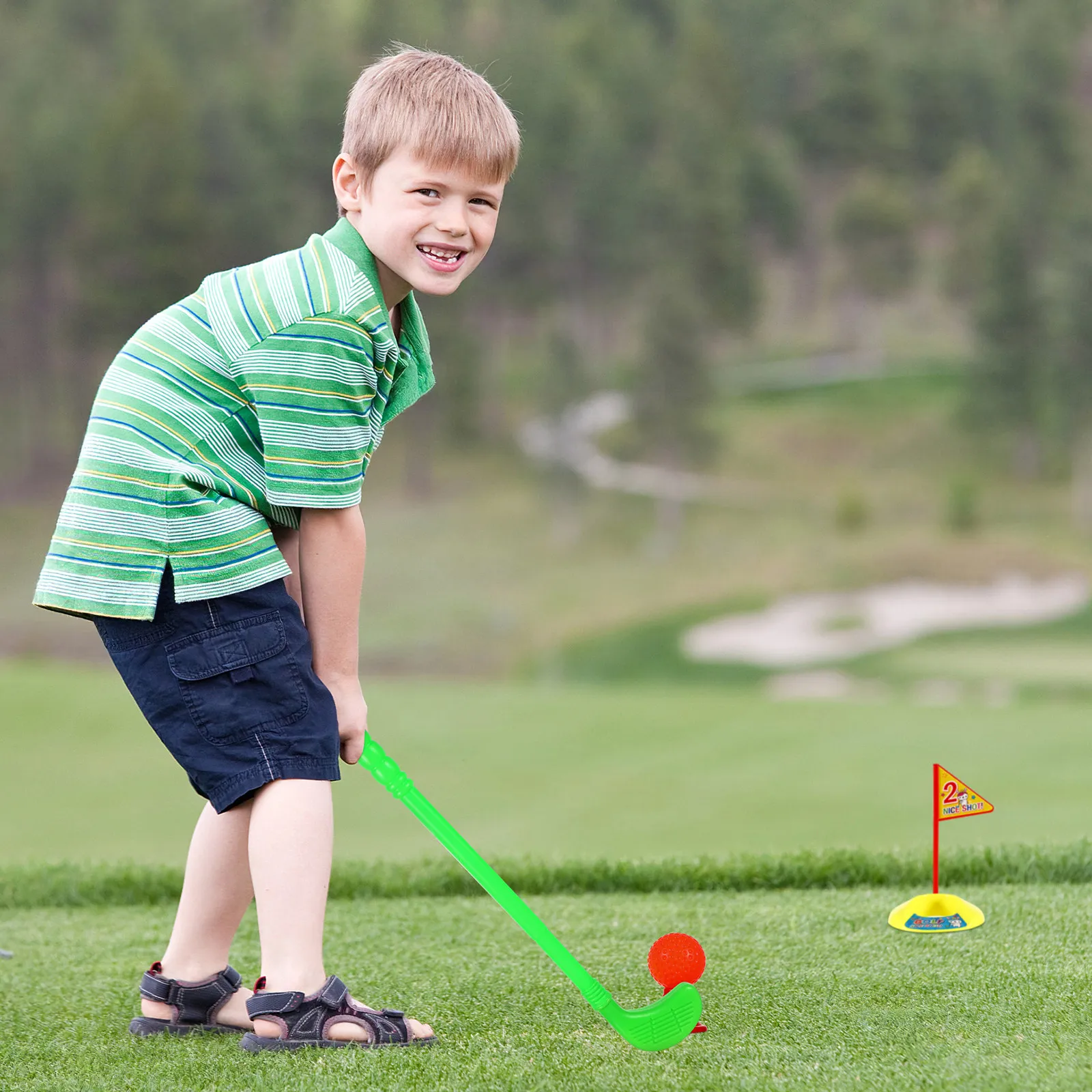 conjunto-completo-de-golfe-infantil-cores-vibrantes-tacos-de-golfe-bolas-buracos-de-pratica-bandeira-exercicio-fisico-brincadeira-ao-ar-livre-entre-pais-e-filhos-desenvolvimento