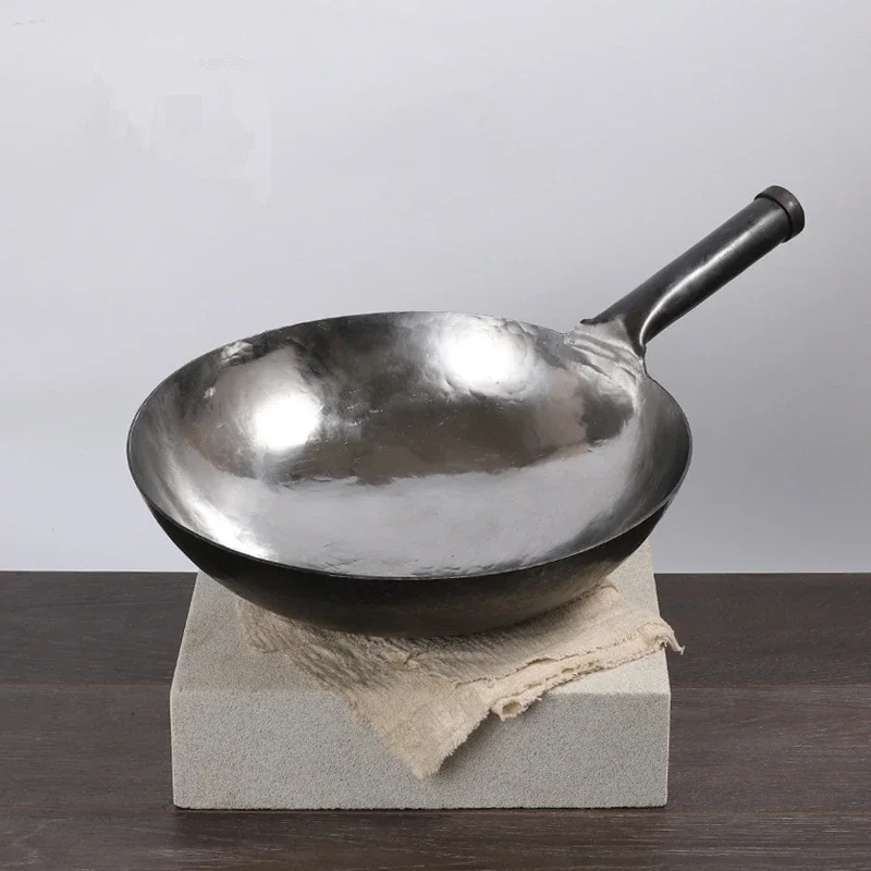 Chinese handmade Chinese iron pot seasoning wrought iron pot stove cookware