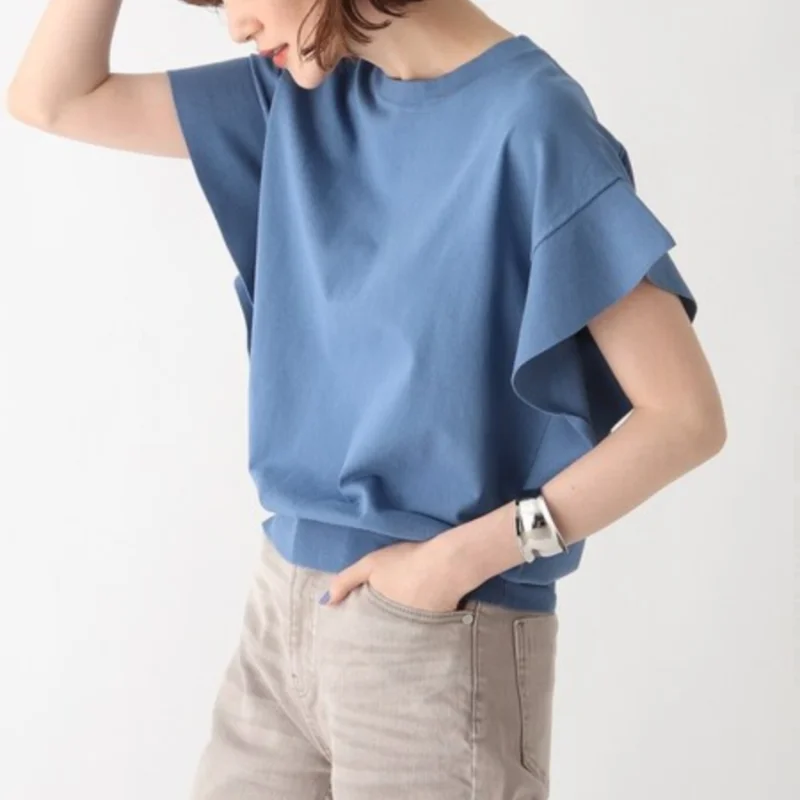 

Round Neck Solid Color Women's Loose Sweater Waist Slimming Shirt