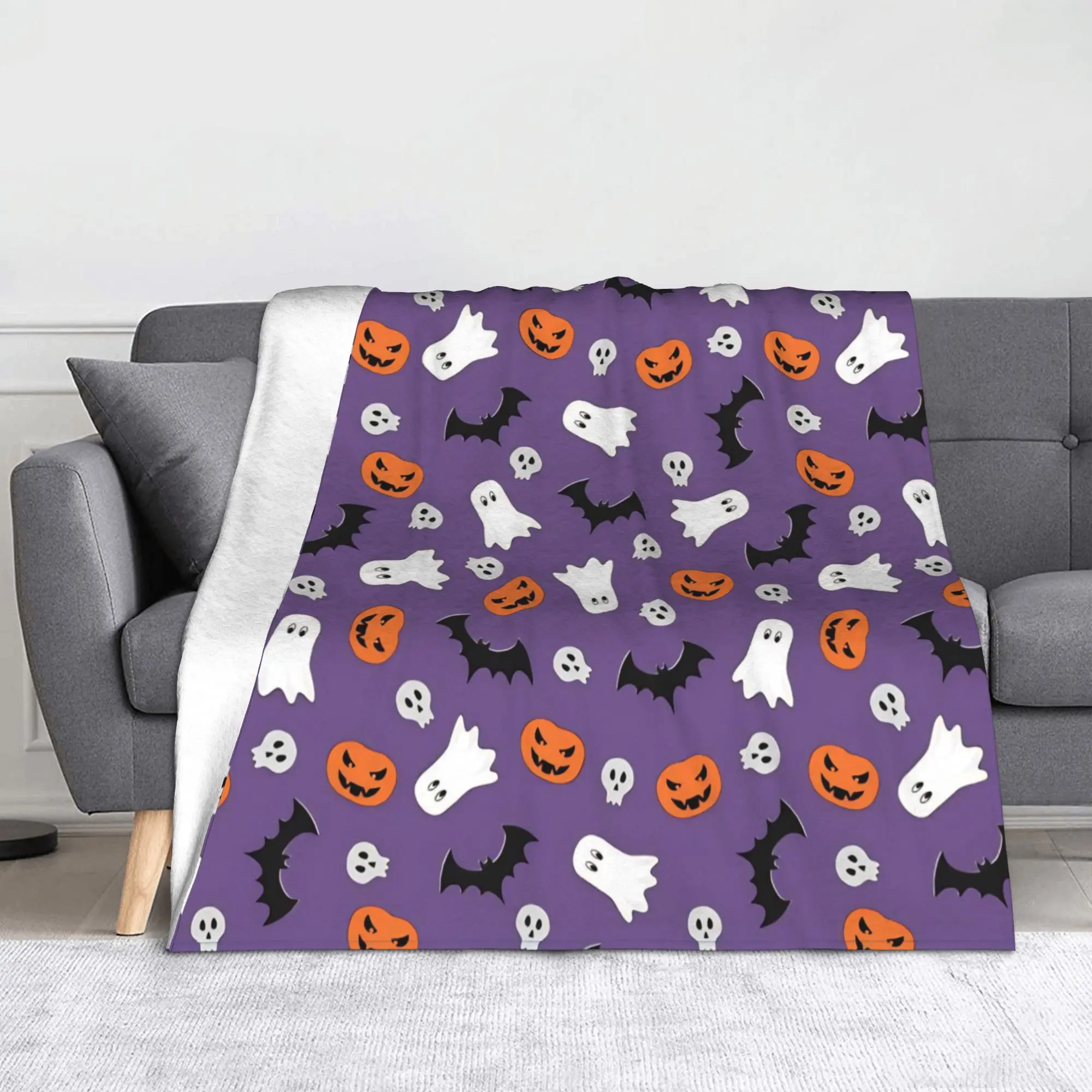 Kawaii Halloween Knitted Blankets Ghosts Witch Plush Throw Blankets Airplane Travel Portable Ultra-Soft Warm Bedspread