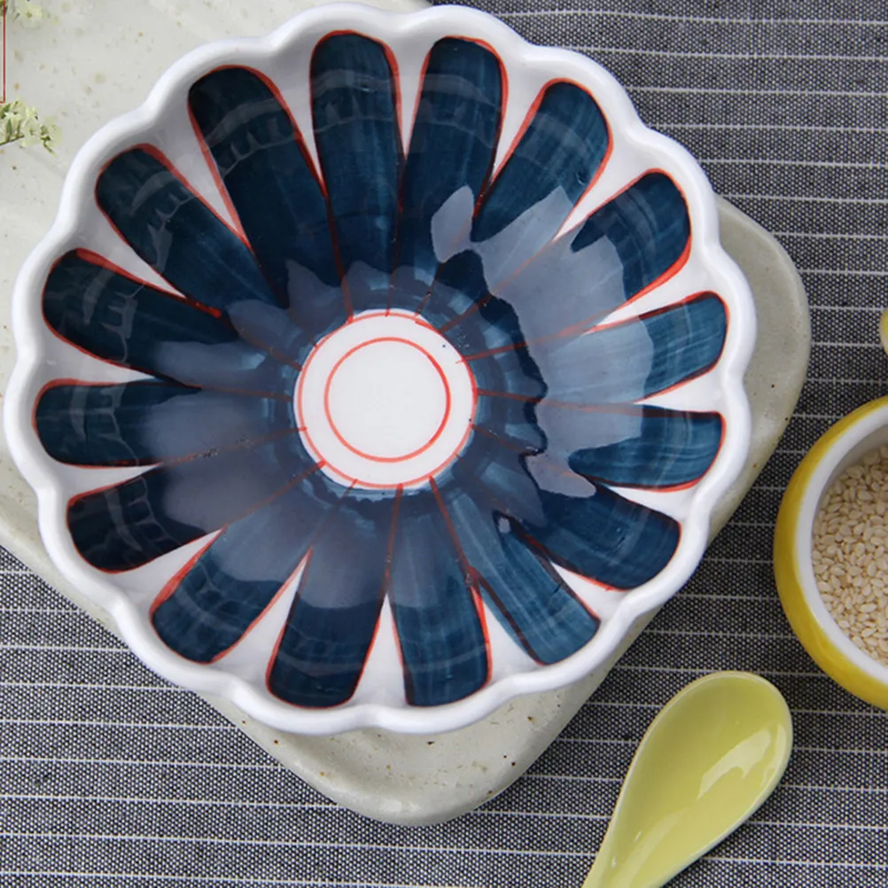 

1Pcs High Quality Ceramic Chrysanthemum Shape Bowl with Stand Fine Workmanship Dessert Fruit Presentation Bowl for Parties