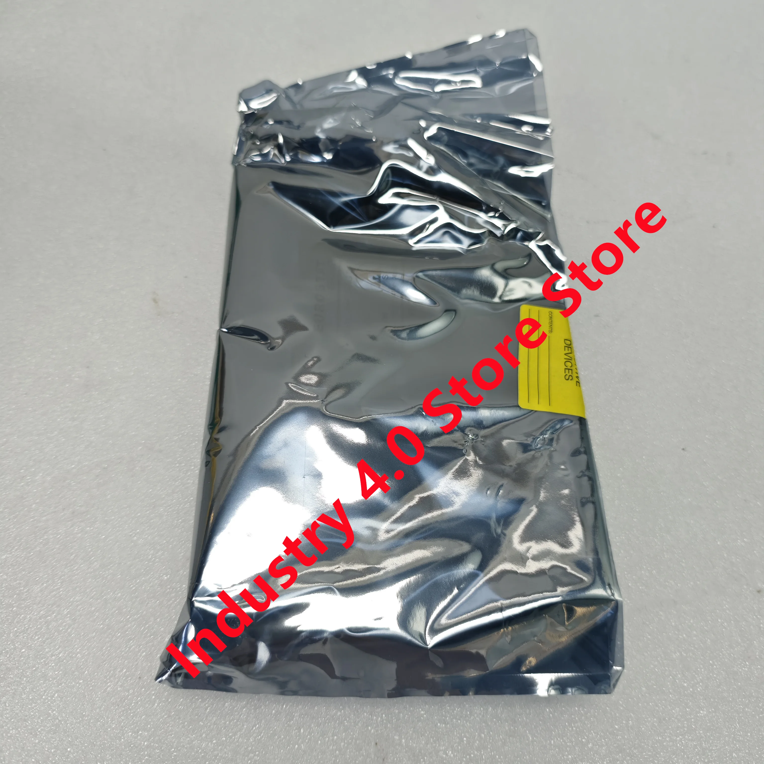 XW3A3327 nuovo originale