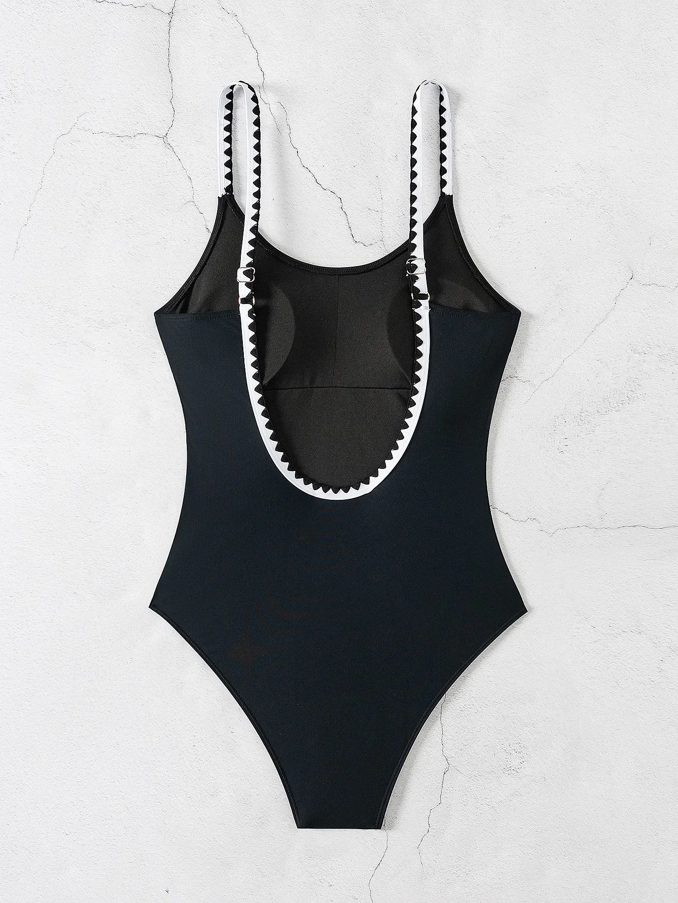 เซ็กซี่สีดําสีขาวชุดว่ายน้ํา One Piece Backless บิกินี่ชุดว่ายน้ํา Biquini Conjunto De บิกินี่ผู้หญิงชายหาดชุด Biquini