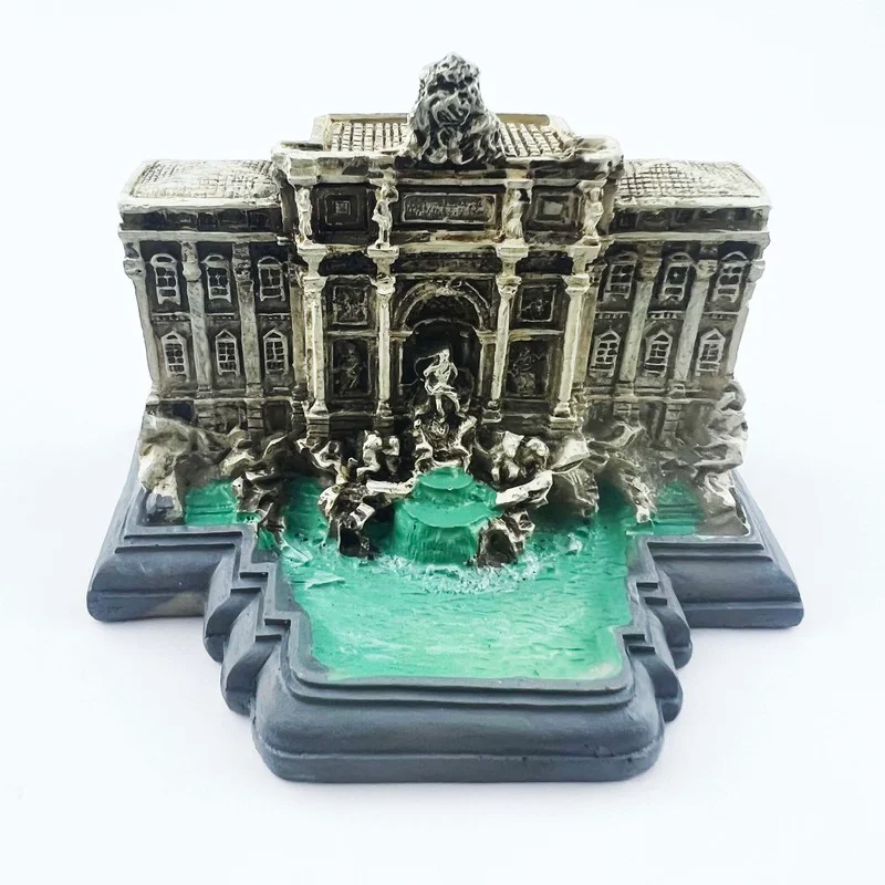 Creative Kumamoto Castle Fontana di Trevi Figurines Home Decor Christmas Gifts Miniatures Desk Ornaments Building Model