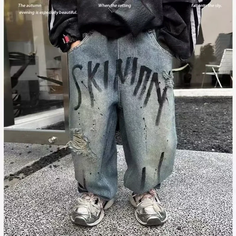 

Boys Fashion Letter Graffiti Jeans Long Trousers Child Classic Ripped Loose Denim Pants Kids Spring Autumn Clothing 2-12Y