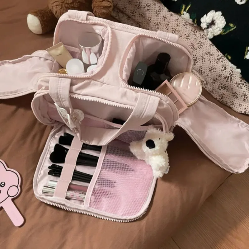 

Large Capacity Women Makeup Bag with Multiple Compartments Portable Travel Toiletry Organizer Luxury Cosmetic Pouch