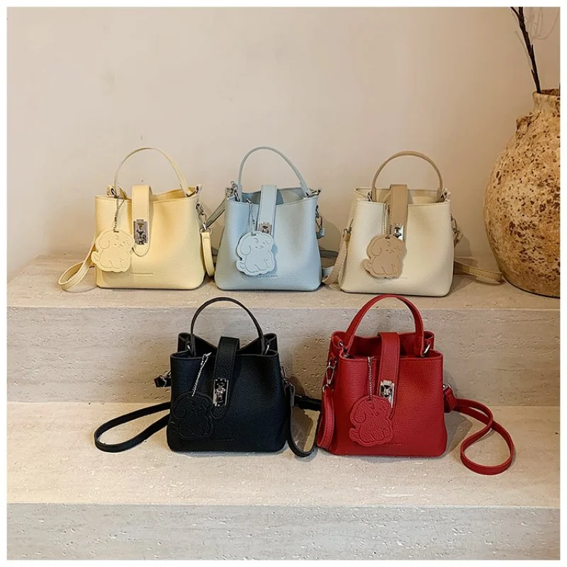 

Изысканная женская кожаная сумка со съемным ремешком, трансформируемая сумка через плечо или элегантный клатч