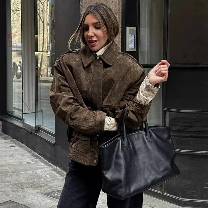 

Женская замшевая текстурированная куртка в европейском и американском стиле, свободная повседневная мода, универсальный дизайн от