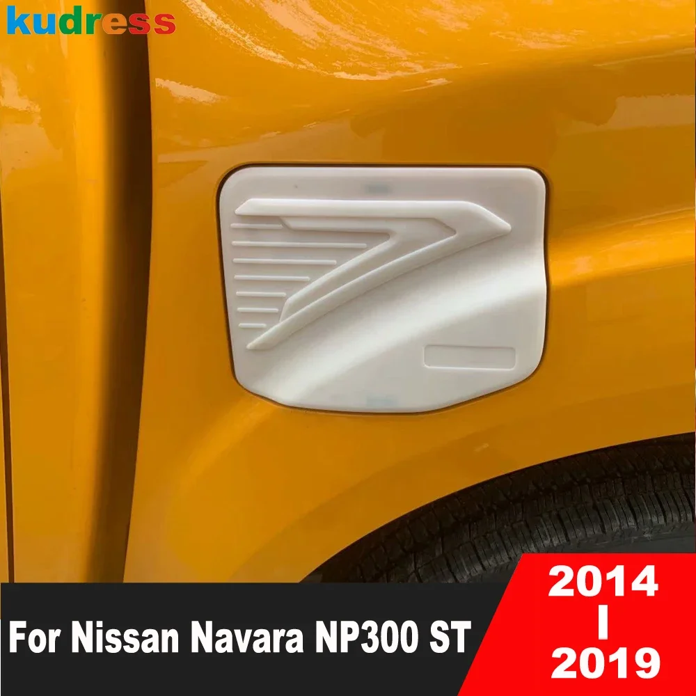 Gas Fuel Tank Cover Trim For Nissan Navara NP300 ST 2014 2015 2016 2017 2018 2019 Carbon Fiber Car Accessories Oil Gasonline Cap