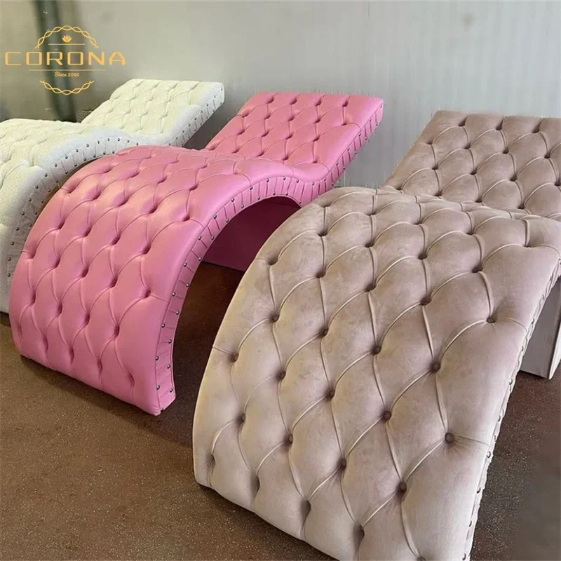 Luxury Pink Salon Beauty Bed Curved Lash Bed for Facial Beauty Salon