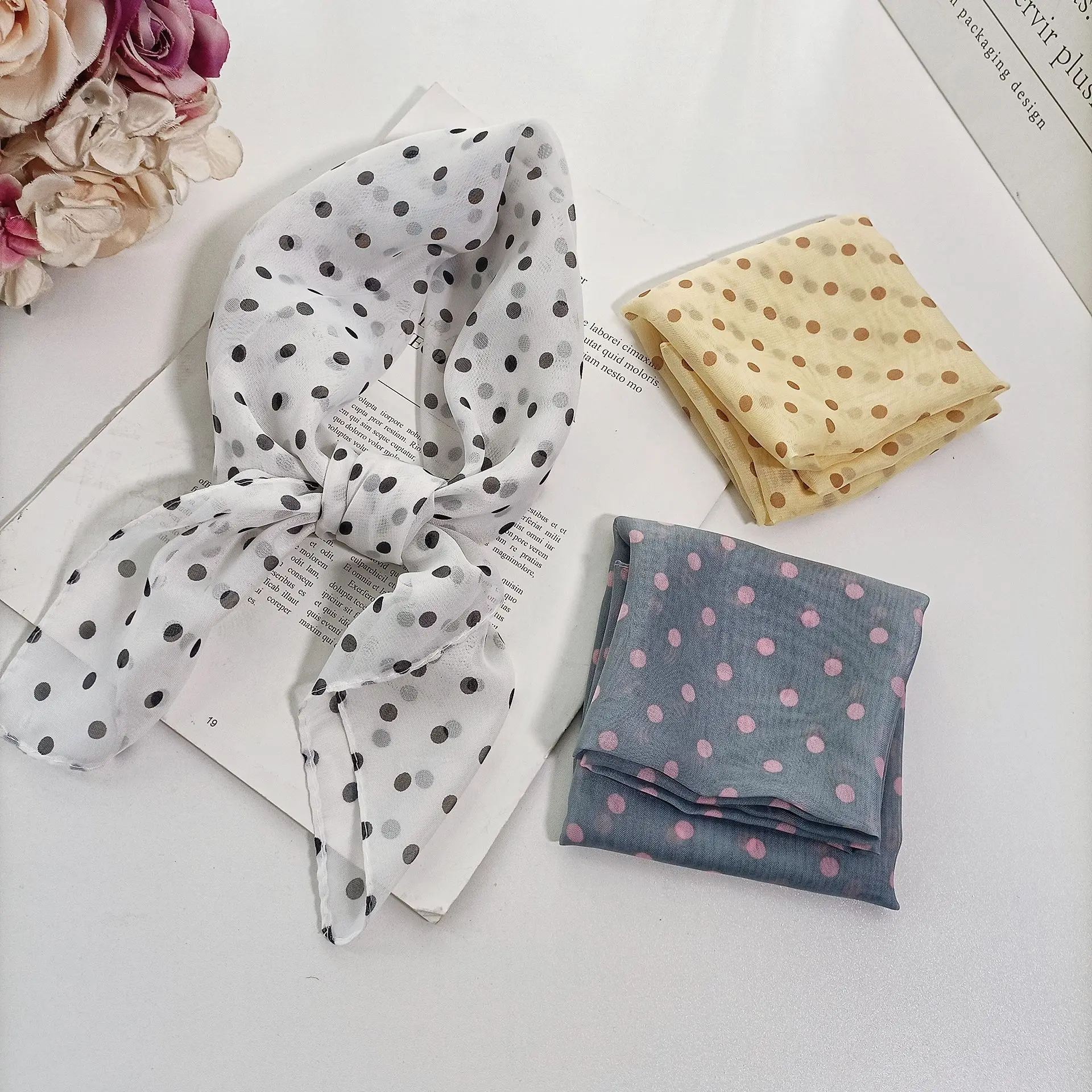 

65*65cm Summer Fashion Chiffon Polka Dot Scarf Ladies Head Neck Square Scarf Shawls Female Hair Ties Bands Neckerchief Shawl