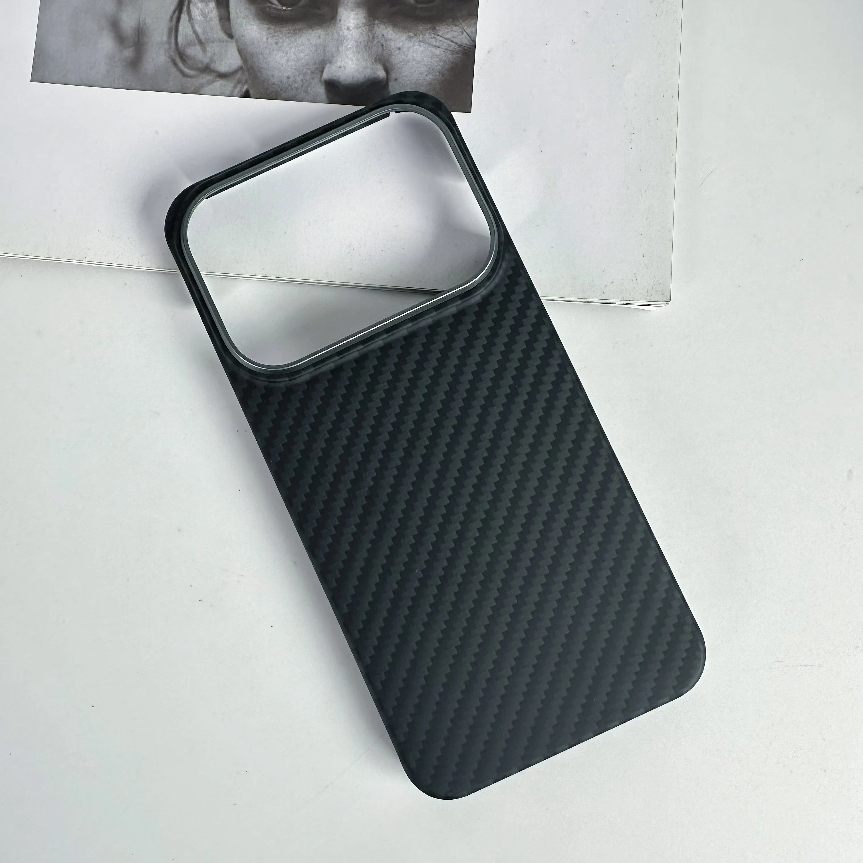 For OPPO Find X9 Ultra/X9s PRO Aramid Fiber Magnetic Case BLACK Ultra Thin Shock Absorbing Protective Cover with Precision Fit view 4