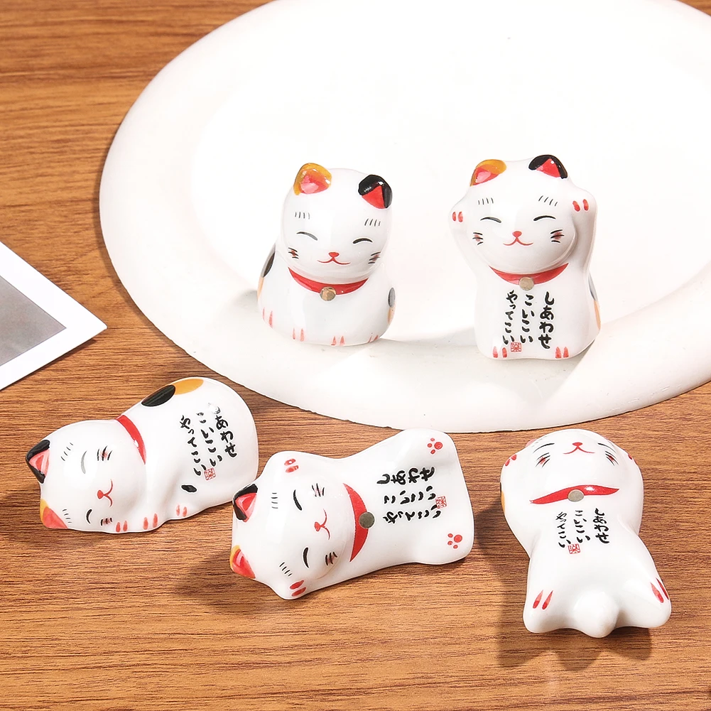 Japanese Style Kawaii Lucky Cat Kitty Maneki Neko Ceramics Ornament Chopsticks Stand Tray Cutlery Pillows Fortune Mascot Decor