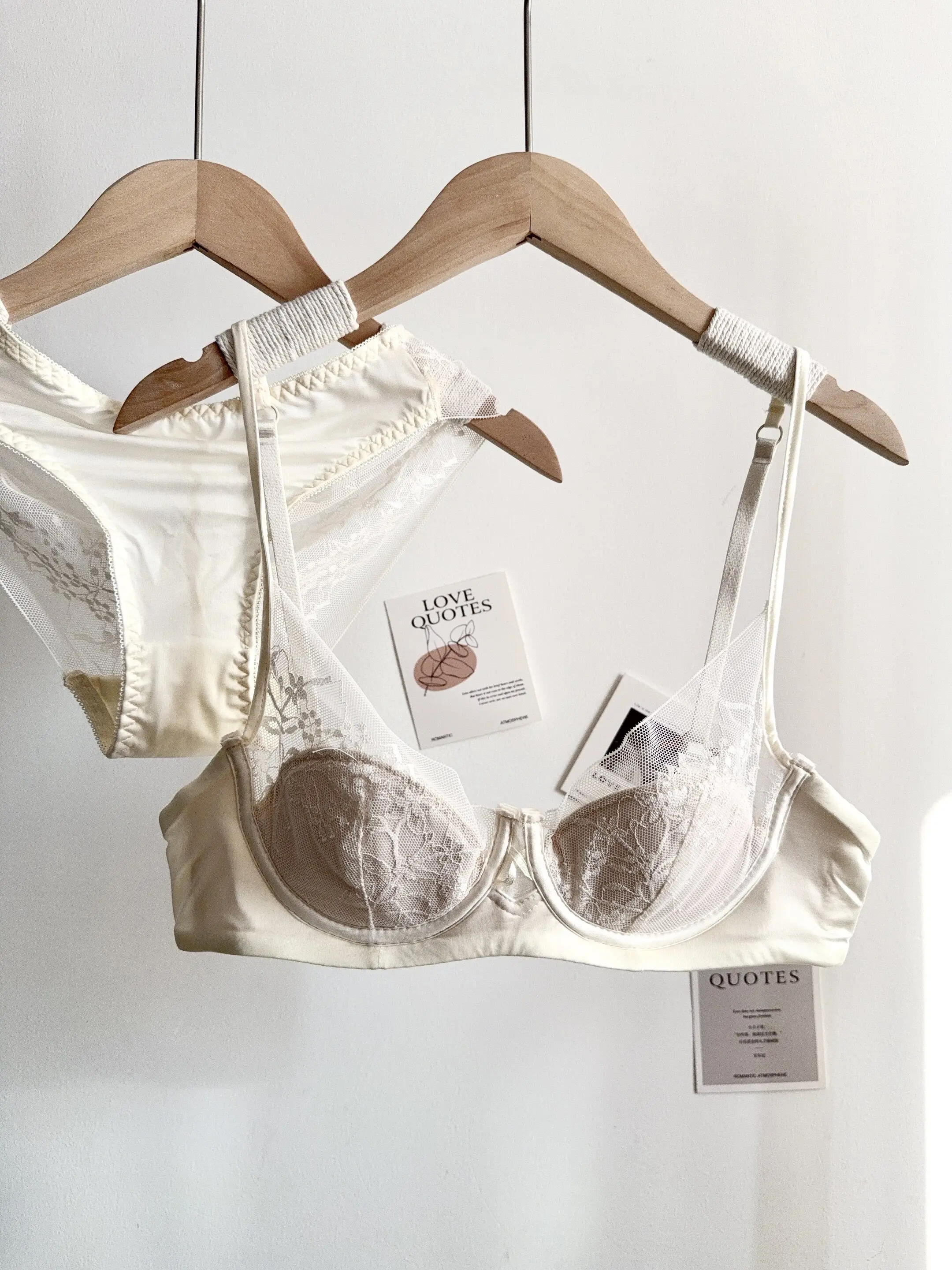 Conjunto de Lencería de Encaje Cómodo para Mujer, Sujetador con Aros Suaves, Copa Delgada, Push-Up, Transpirable, Ropa Interior para Mujeres con Busto Pequeño