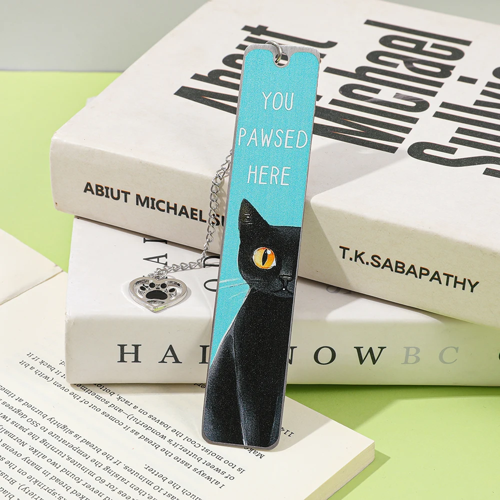 علامة مرجعية معدنية لطيفة على شكل قطة تم كفورها هنا ملحقات كتاب عاشق القطط لتزيين الكتب والقرطاسية واللوازم المكتبية