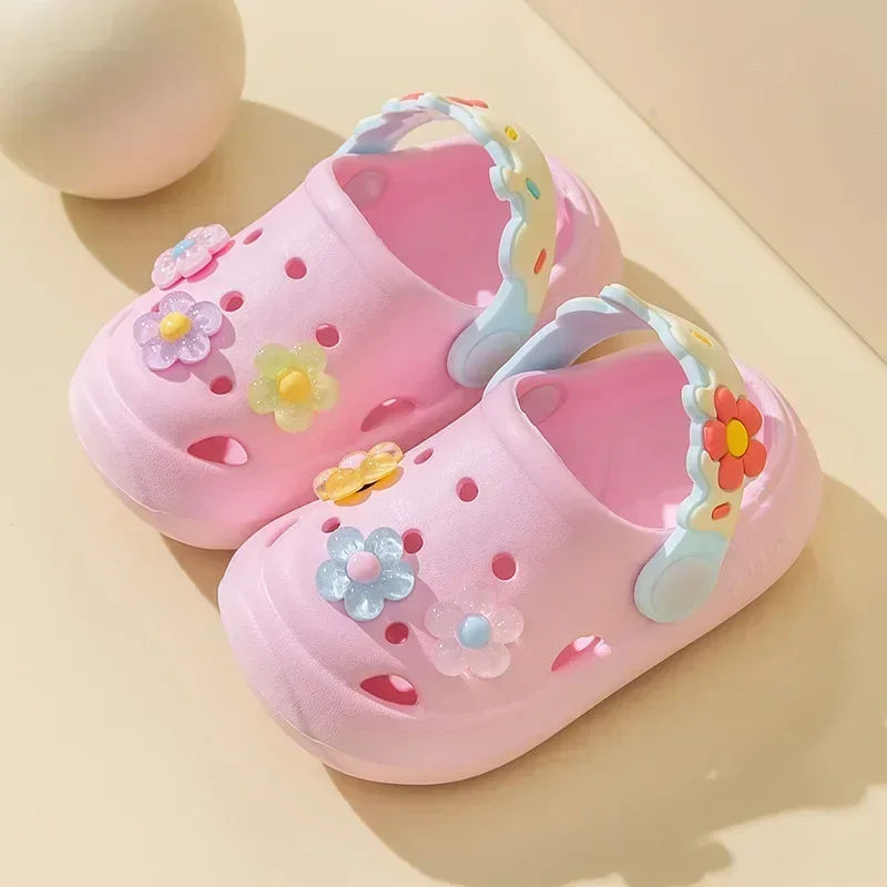 Summer Childrens Slippers Baby New Cute Flowers Soft Sole Sandals Indoor Soft Anti Slip Girl Sandals Hole Shoes Kids Beach Shoes