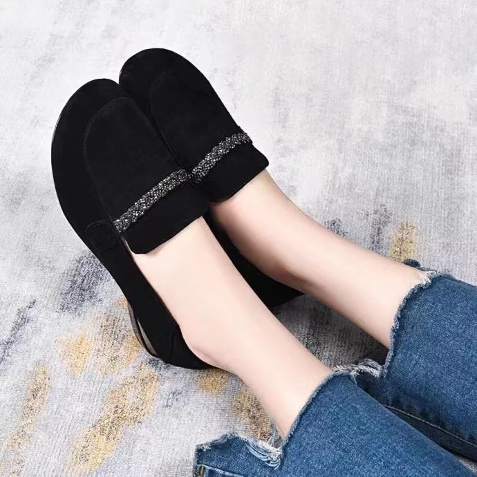 mocassins-plats-pour-femme-en-cuir-veritable-bout-rond-talon-bas-finition-mate-confortables-et-souples