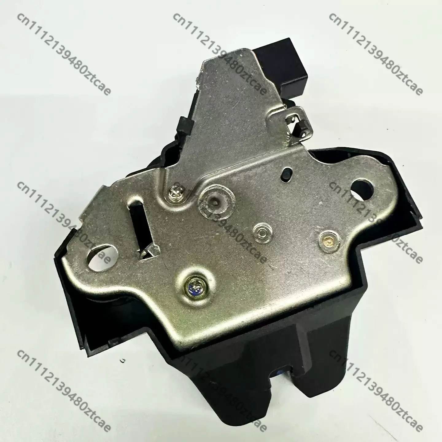 Trunk Tailgate Lock Latch Actuator Assembly Compatible With EU5 R500 New D50 Rear Luggage Replacement Parts