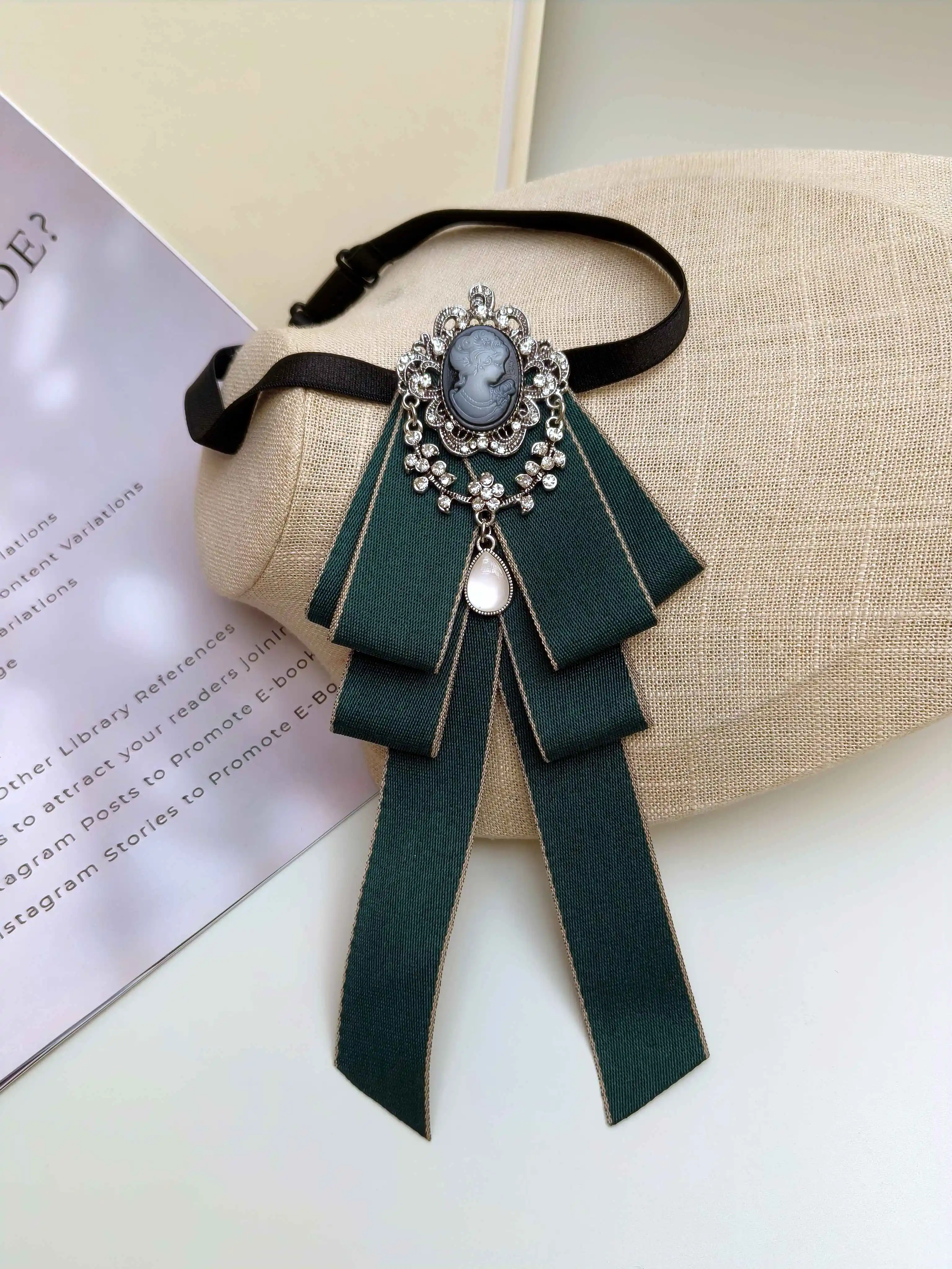 Forest-Style Retro Beauty Portrait Neck Tie/Double-Layered Dark Green Satin Long Ribbon Bow/Casual Christmas Party Suit Shirt Accessory