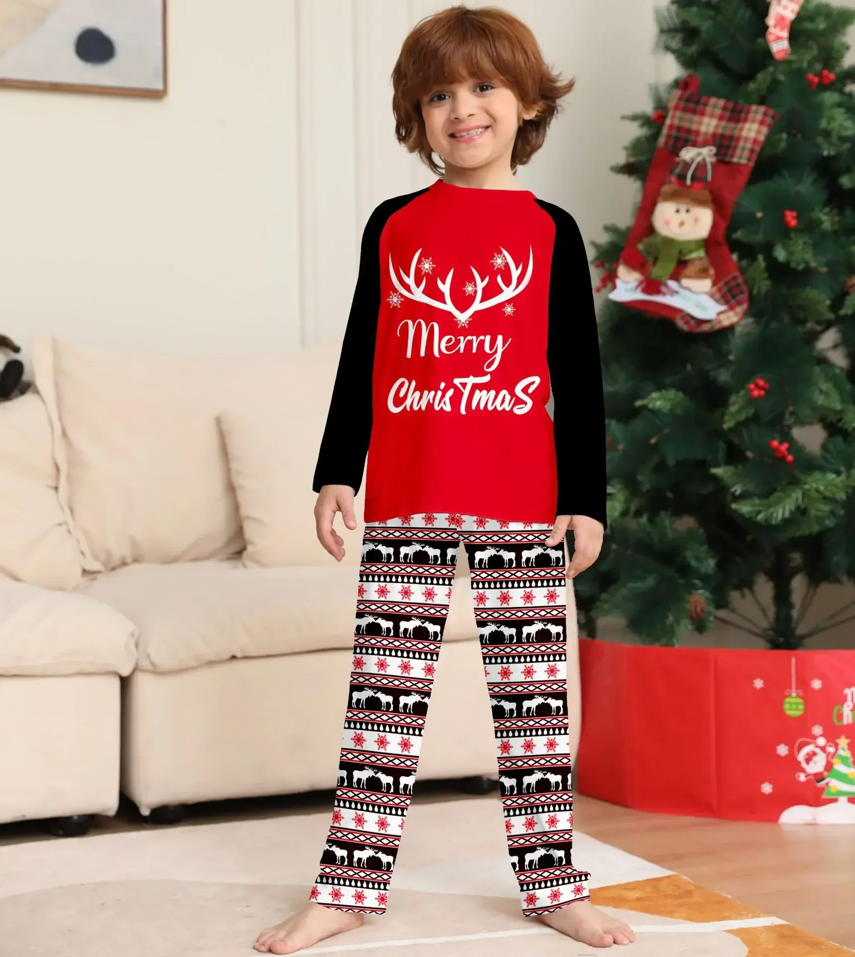 Conjunto de pijamas Family Look Merry Christmas, Loungewear All Over Print, Mamãe, Papai, Crianças combinando roupas, Romper de bebê, 2 pcs terno, Novo, 2022