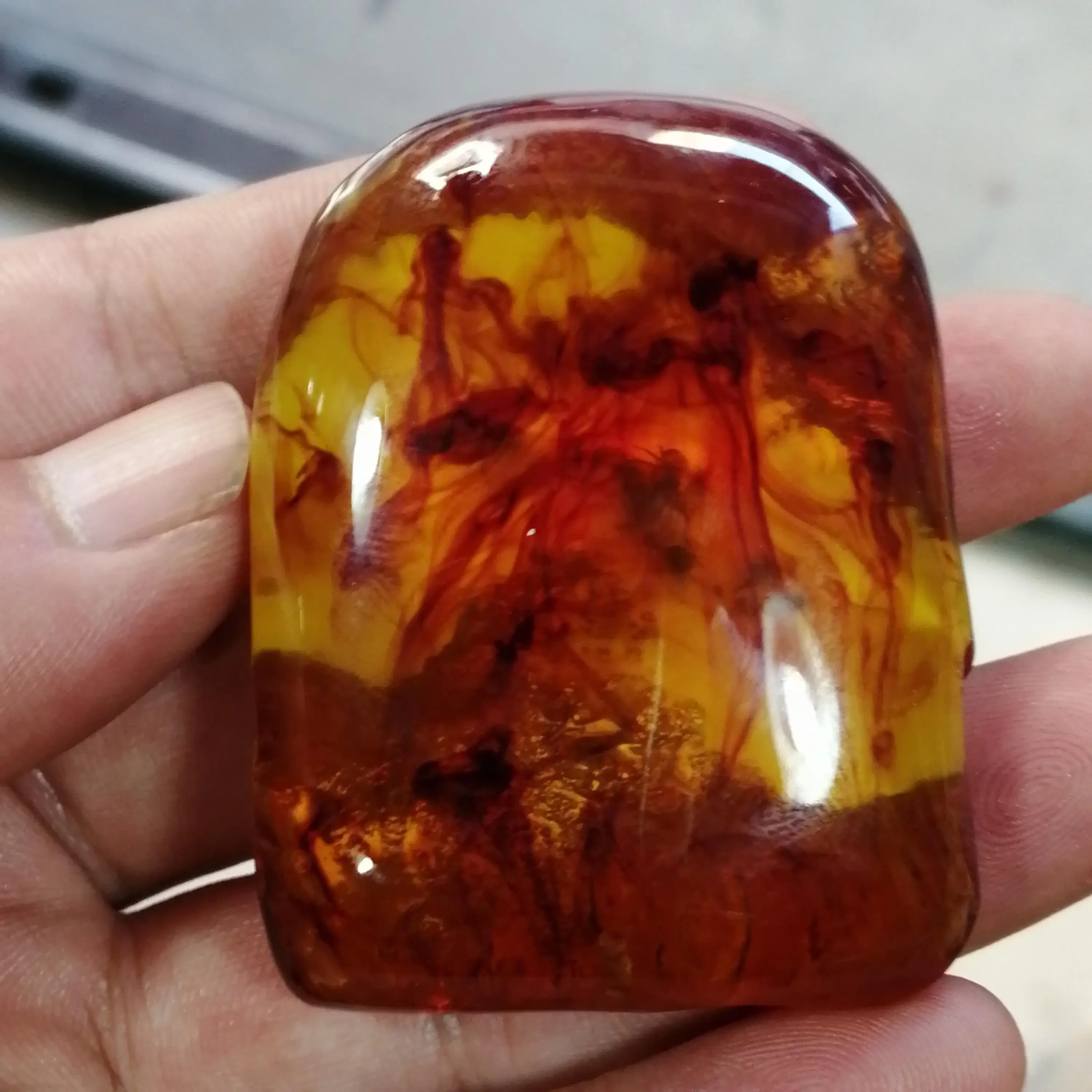 لقطة الدم الطبيعية الحشرات العنبر قلادة شكل عشوائي النمل العنبر الأصلي حجر السحر مع حبل سلسلة قلادة محظوظ تميمة الهدايا #2