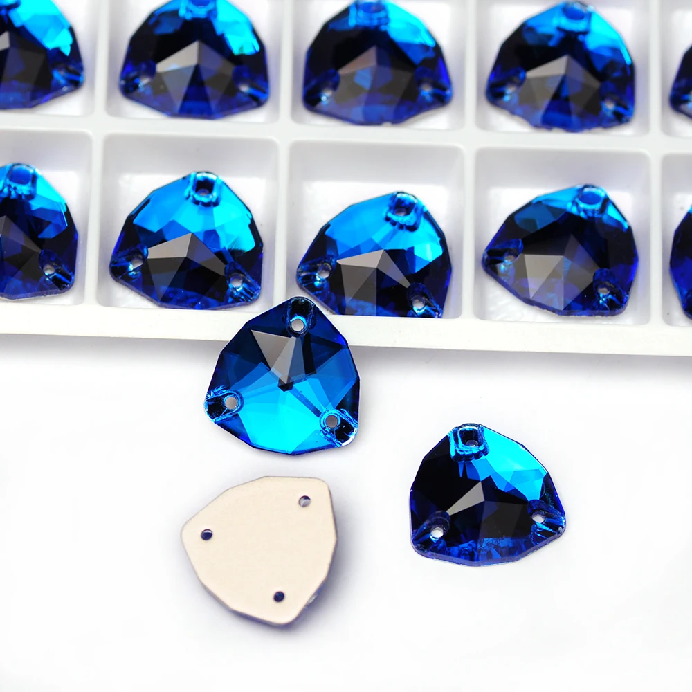 

Shiny Capri Blue Trilliant Rhinestone Flatback Glass Crystal Strass Applique Sewing Strass Stones for Needlework