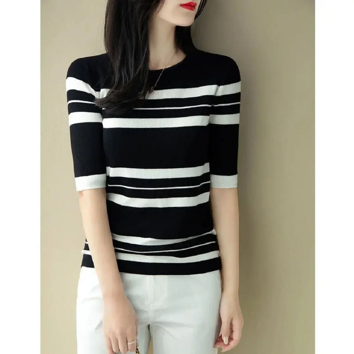 

Women T-shirt Summer Spring Korean Fashion Sweater Short Sleeve Striped O Neck Ladies Top Slim Pullover Tees Clothing