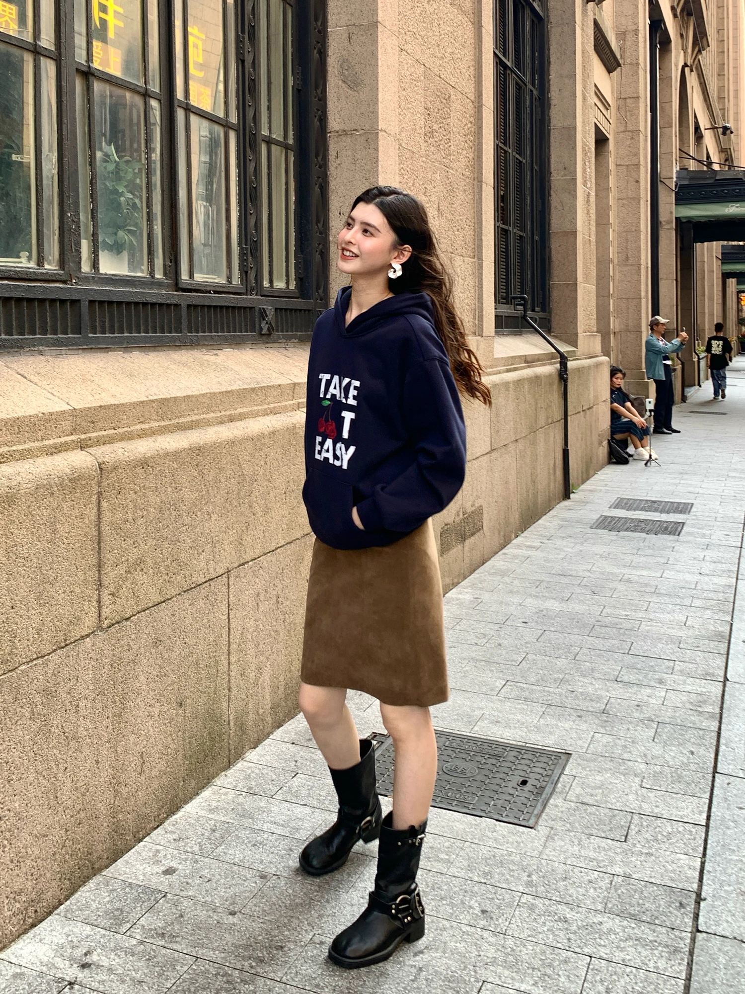 Pusumede Vintage Suede Half Skirt with Detachable Belt Coffee Color Women's High Waist Straight Leg Skirt Elegant Mid-Length