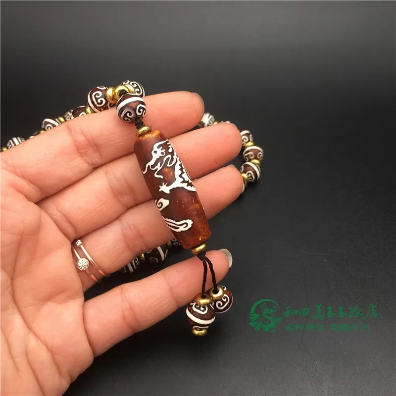 Tibetan Natural Agate Tibet Old Pattern Bracelet Necklace Sweater Refining