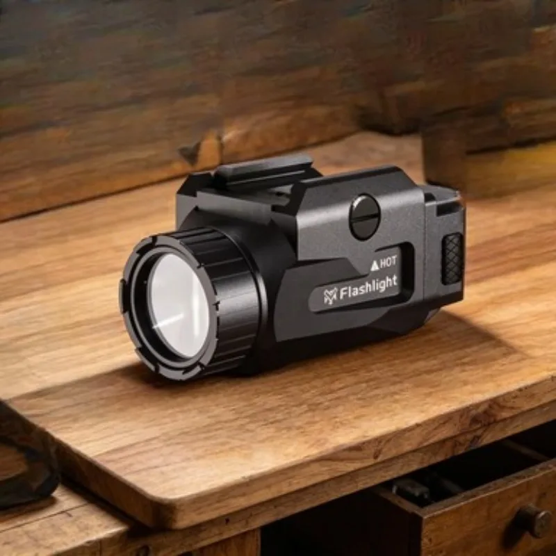 Slim Low Profile Metal Body 800 Lumen Flashlight Space Saving Outdoor Display Parts