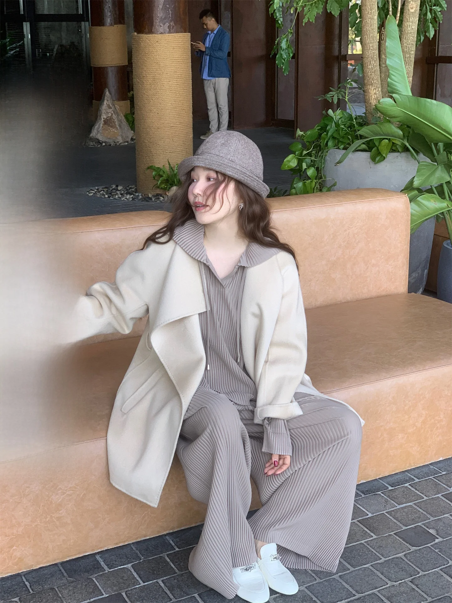 

Women's Casual Hoodie Top And Loose Wide Leg Pants Two Piece Set Spring 2026 New Style Versatile Comfortable Fashionable