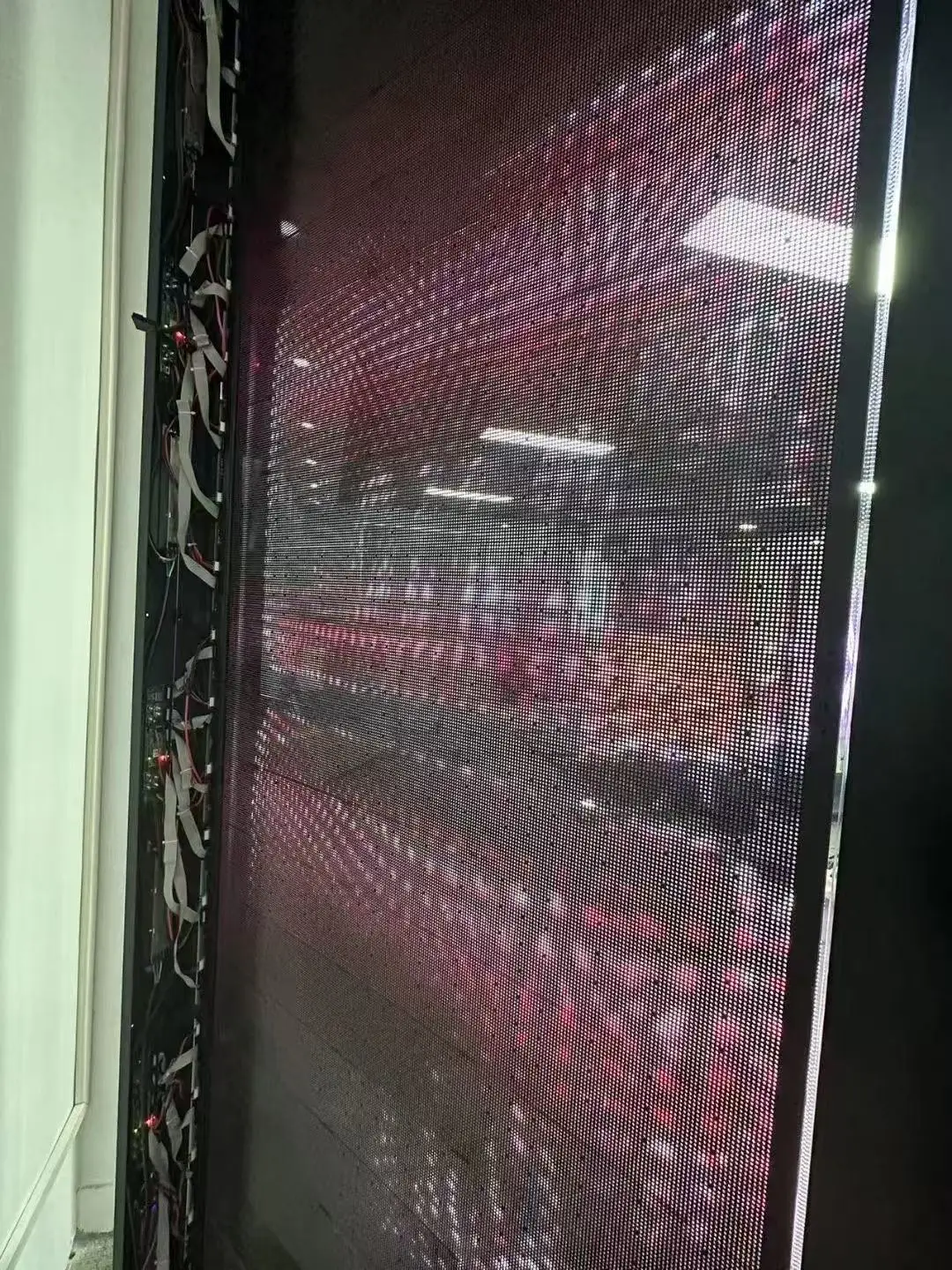 Wholesale 65 Inch Holographic Transparent Screen, P3.91 Flexible Holographic Transparent Screen for Airport Advertising