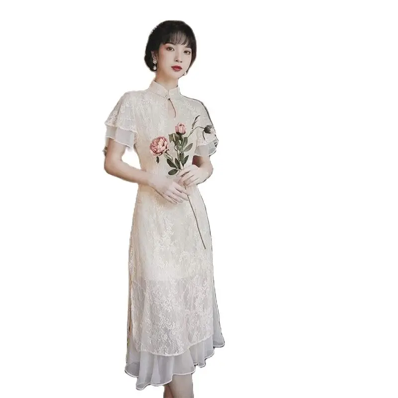 

2022 New Lace Cheongsam Beige Bat Sleeve Vintage A-line Dress Slim Wedding Costumes Qipao Modern Chinese Dress Traditional