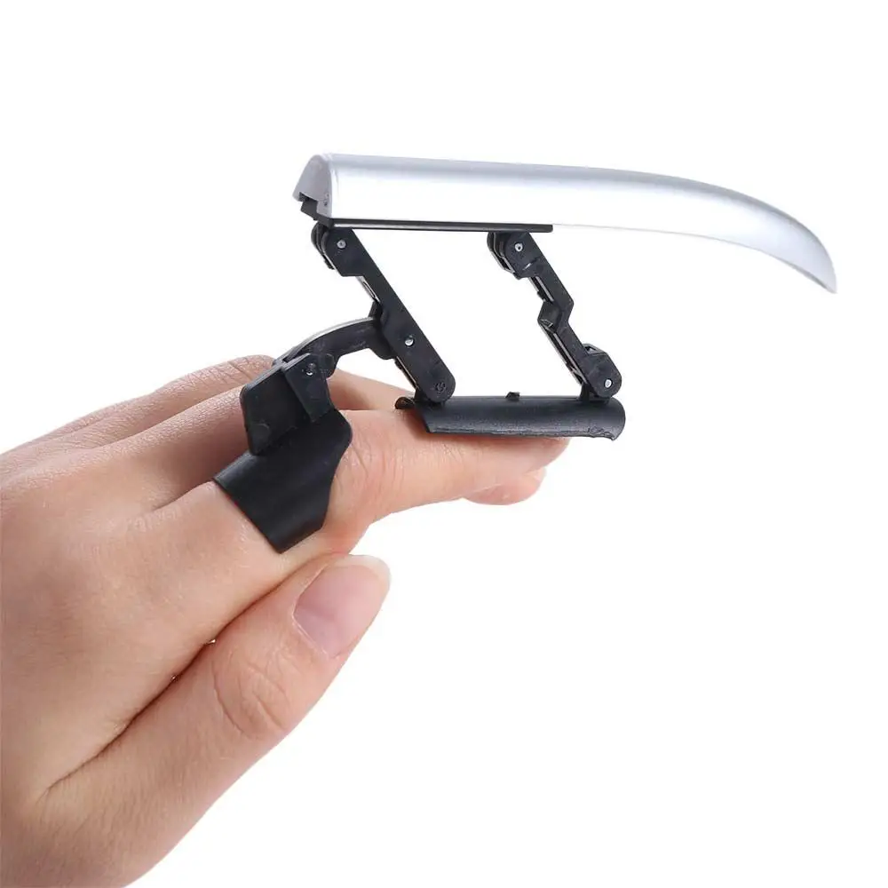 

3pcs 3D Assembly Retractable Mechanical Claws Scalable Figure Decorations Glowing Wolf Claws Cool Transparent