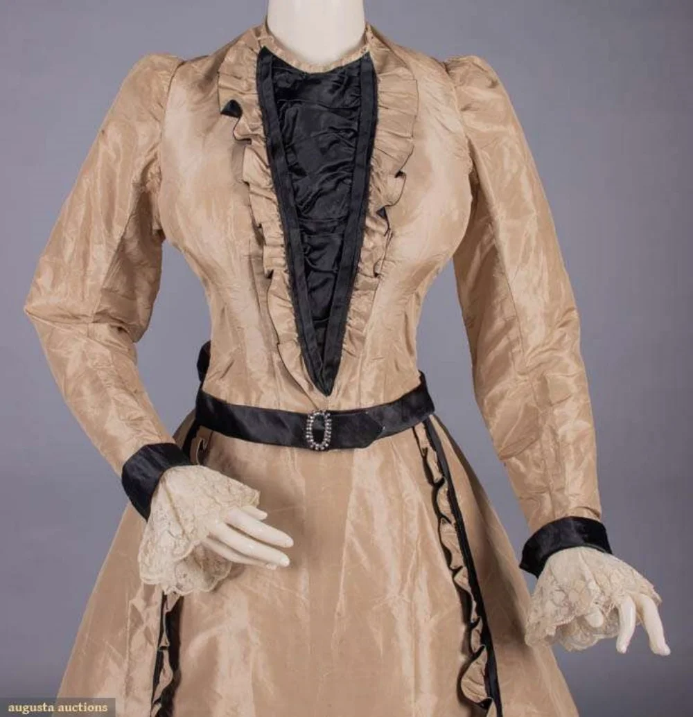 فستان يوم 1890s تاريخي لعصر النهضة الفيكتوري الملكي المحكمة الأميرة الكرة ثوب المسرح الأداء الاسكتلندي