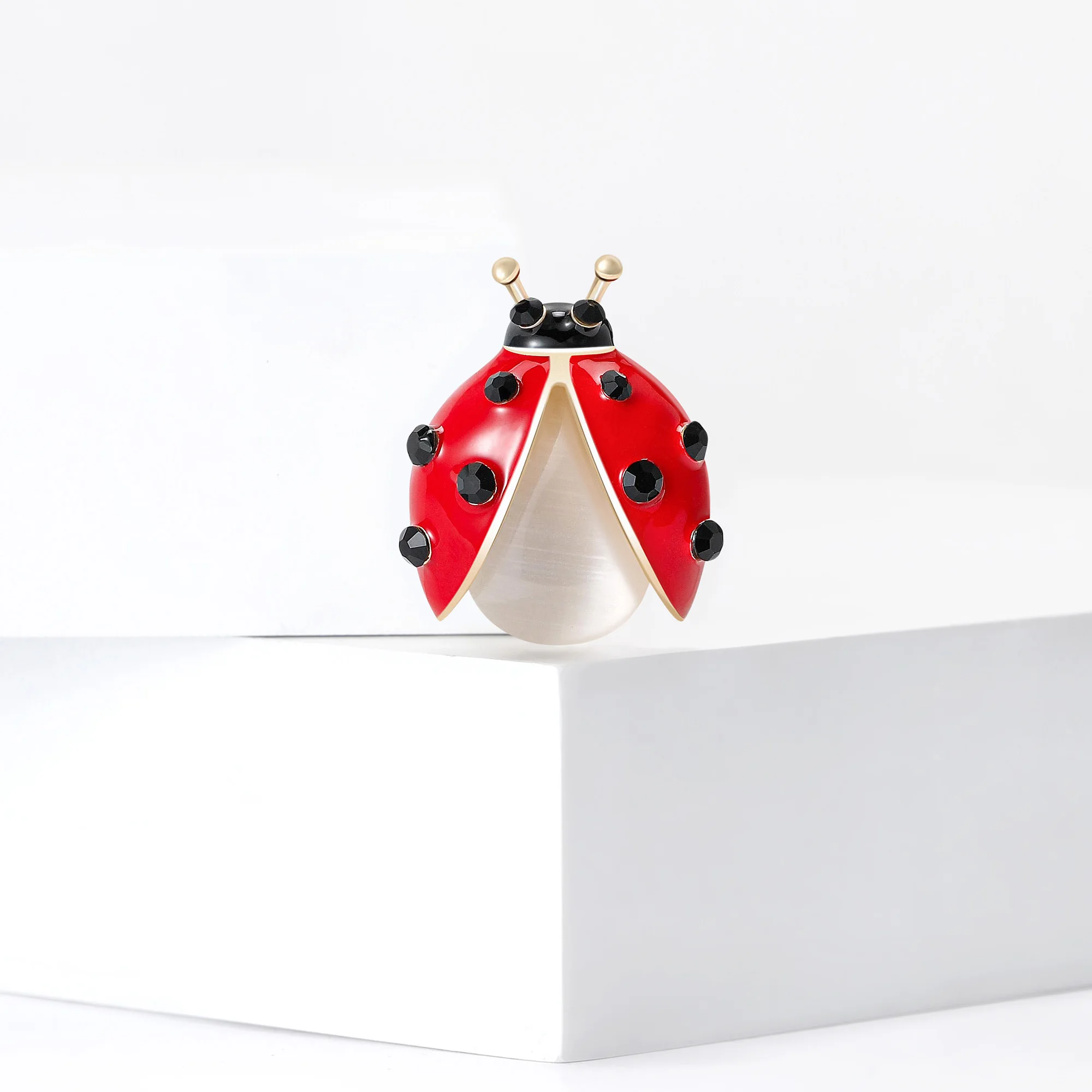 Rhinestone Seven Star Ladybugs Pins for Women Unisex Grease Insect Brooches Office Party Friend Gifts Jewelry Accessories