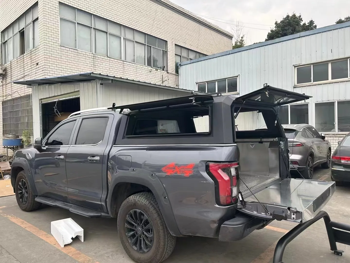 Waterproof and Durable  Aluminum Alloy Truck Canopy for Foton Tunland  G7 2016