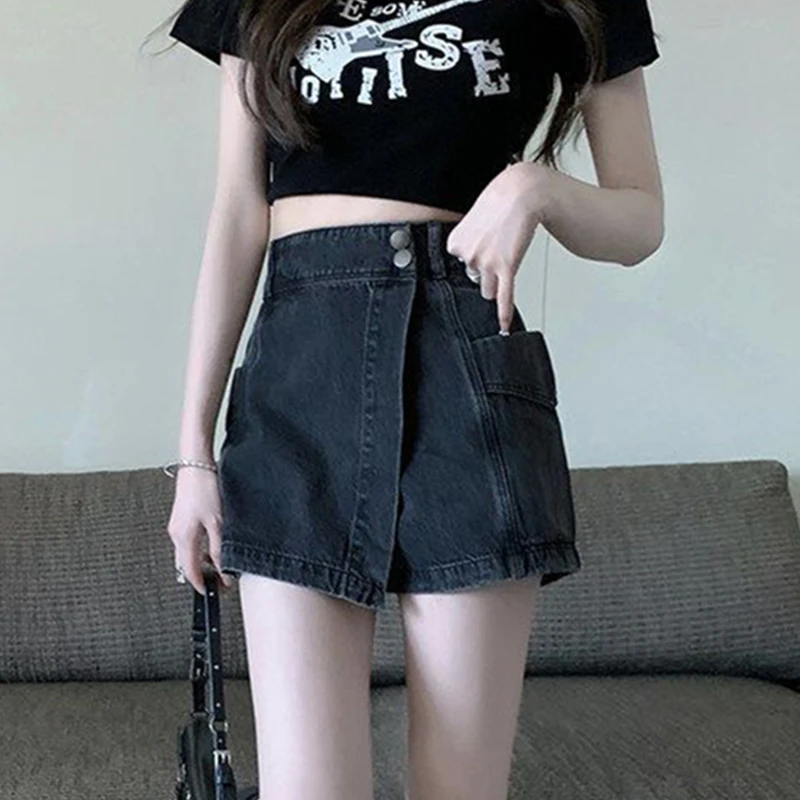 

Chic Irregular Fake Two-Piece Women Jean Shorts Simple Versatile Big Pocket Mini Shorts New High Waist A-Line Slimming Hot Pants