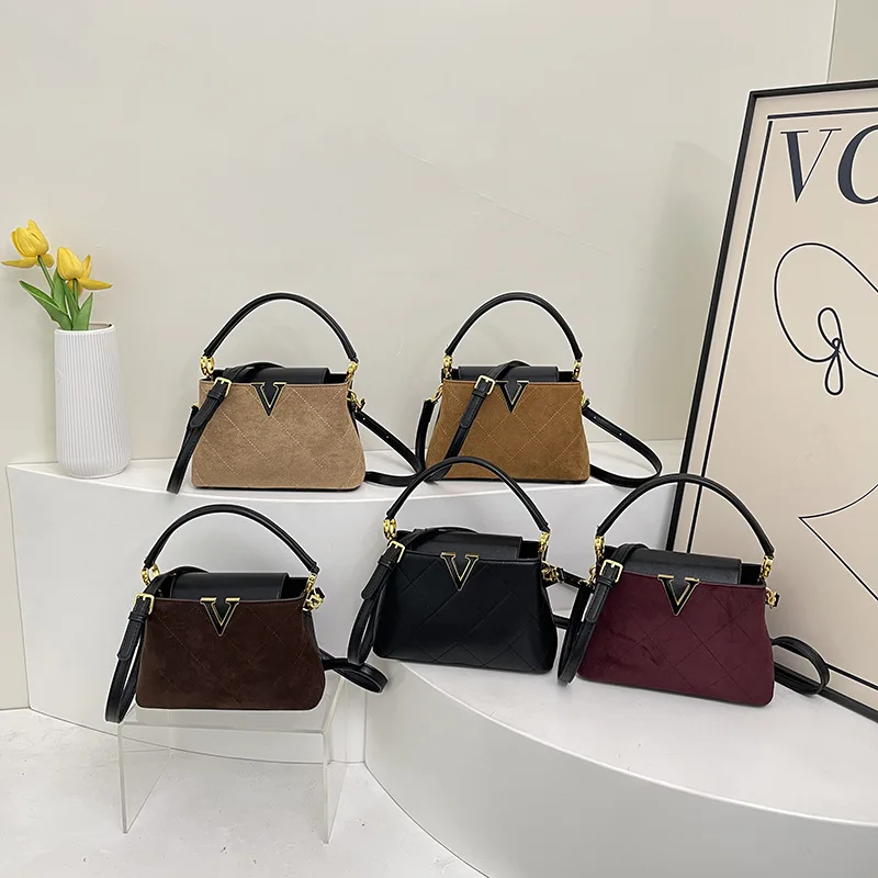 

​​2025 Vintage Hobo Tote Bag Spacious Convertible Top Handle Shoulder Crossbody Purse for Women Retro Day to Night Bucket Bag