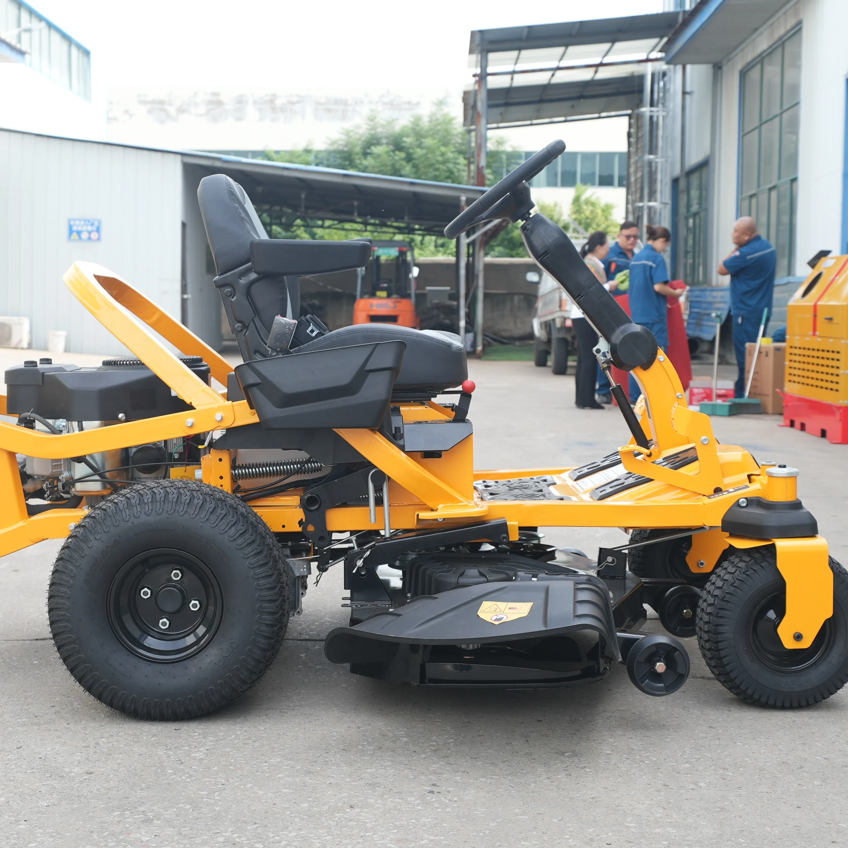 革新的な精密カット式乗用芝刈り機、ガーデン トラクター、草刈 - Gardening Tools Lawn Mower のレビューと価格