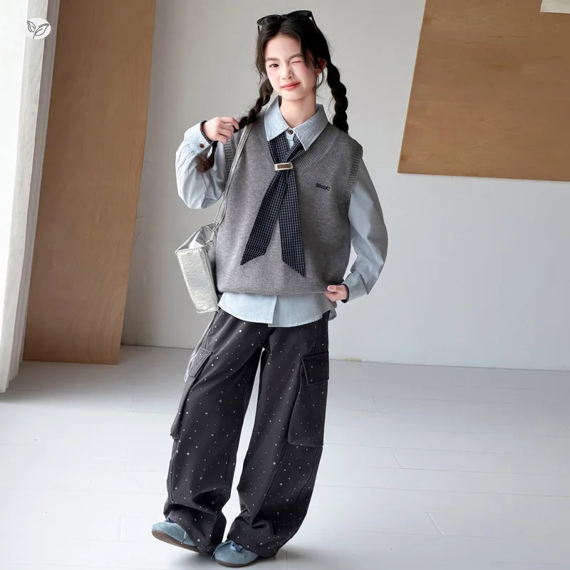 Girls' College Style Outfit2026New autumn collection for older children: shirt, vest, and silver-patterned work pants three-piec